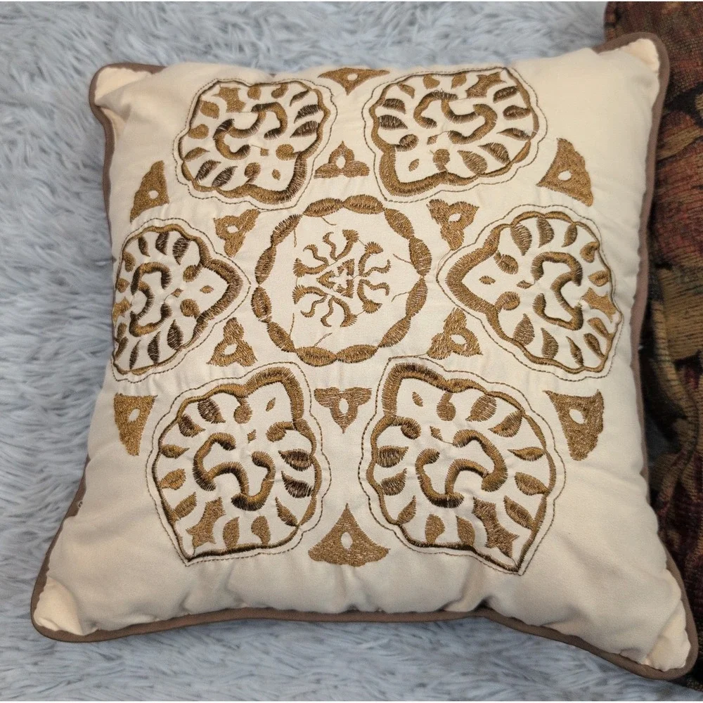 Vintage Set Of 2 Throw Pillows Floral Home‎ Decor Art Comfort